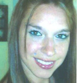 Lesley T Duerr